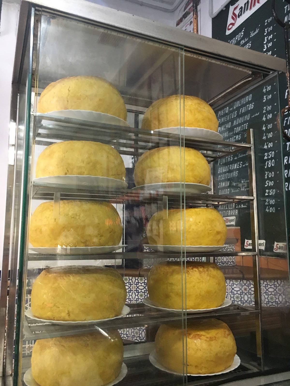 Taberna Santos Las Tortillas De Patata Gigantes De Córdoba