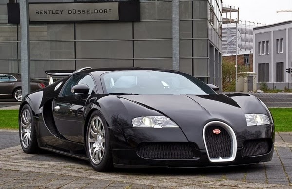 Top 10 World's Fastest Road Cars