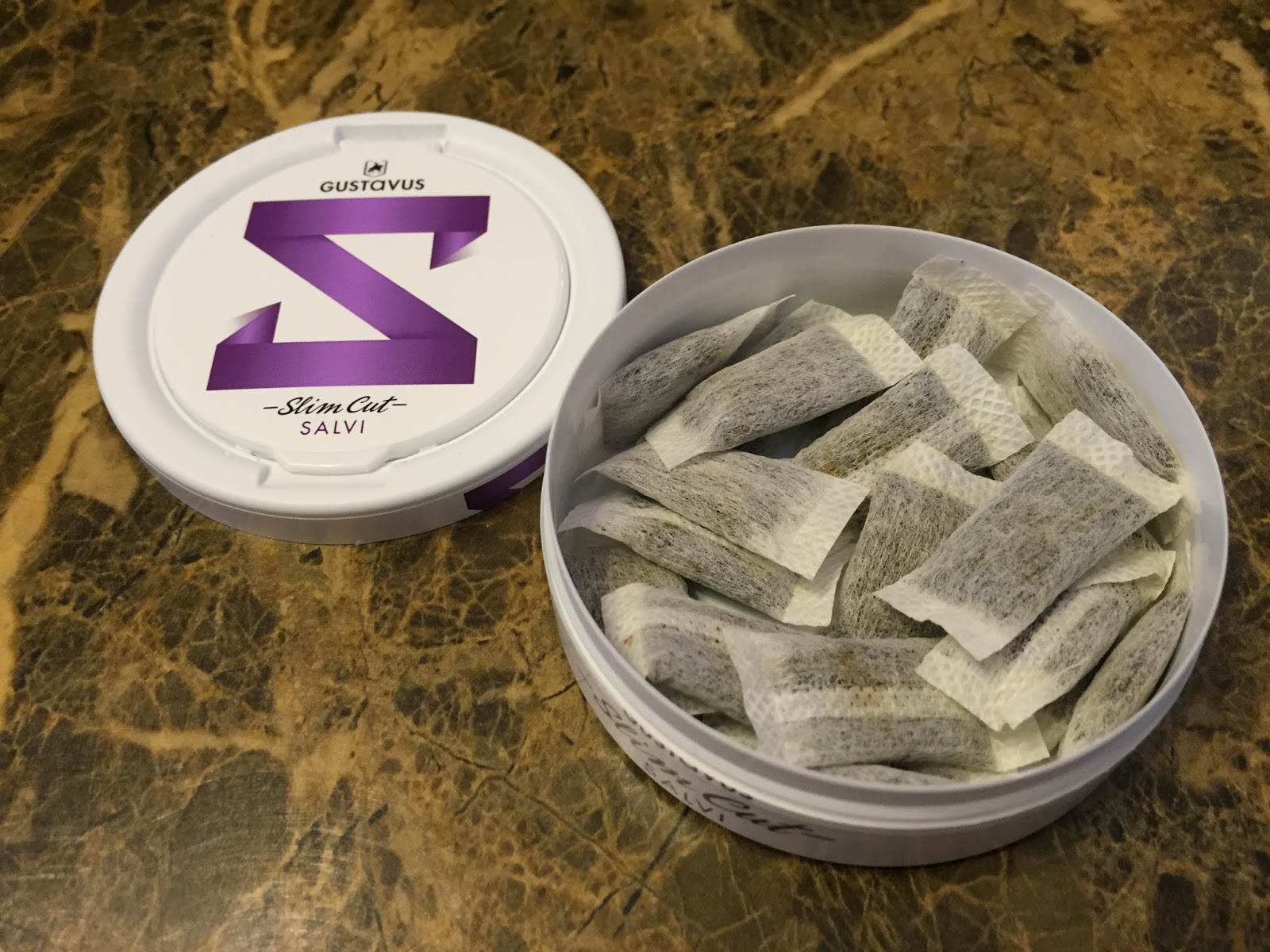 Gustavus Slim Cut Salvi Review (Discontinued). 8 February 2016.