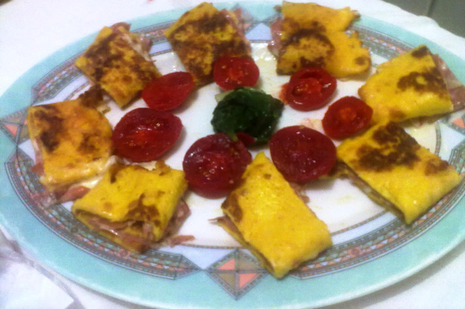 Rotolo di frittata con mortadella Pomodori verdi fritti