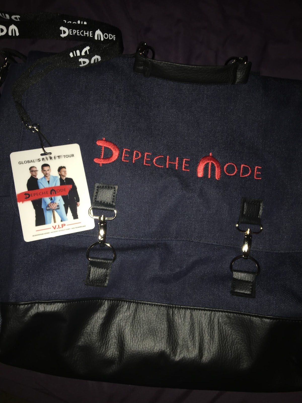 Almost Predictable. Almost: LIVE REVIEW: DEPECHE MODE, HOLLYWOOD BOWL, LOS  ANGELES 18 OCTOBER 2017