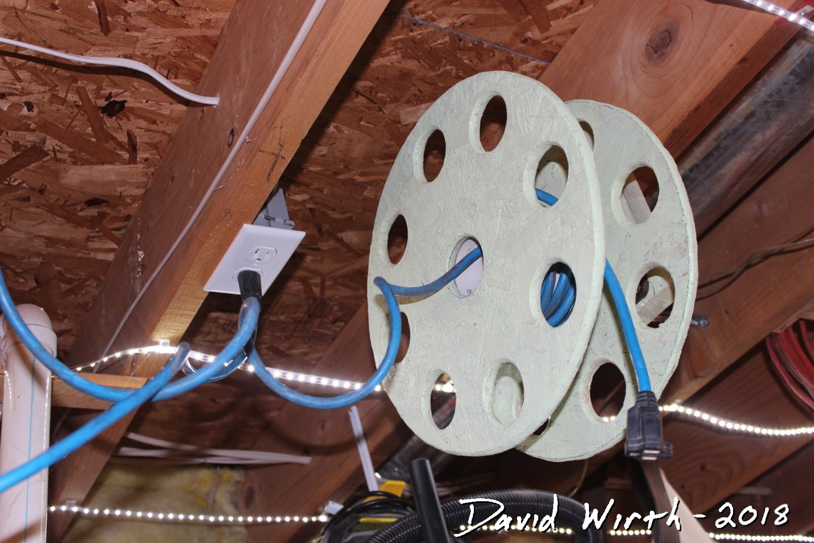 Extension Cord Reel Easy Build Plans