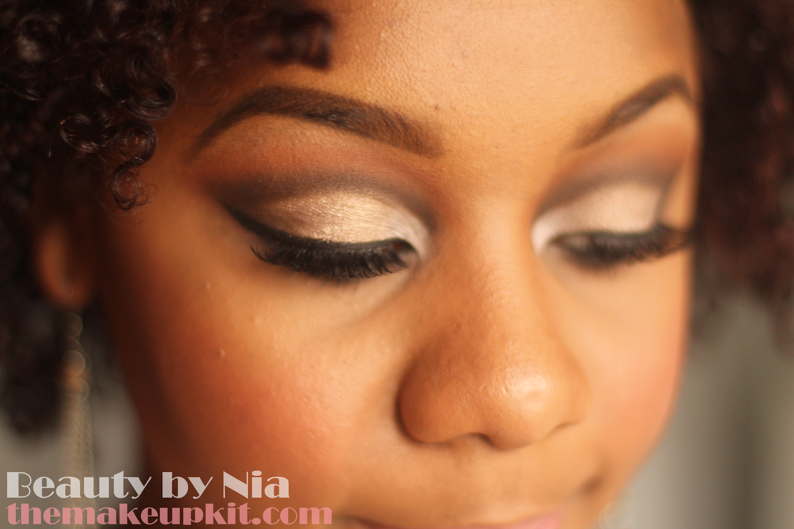 Soft Neutral Toned Cut Crease MakeUp Look 1