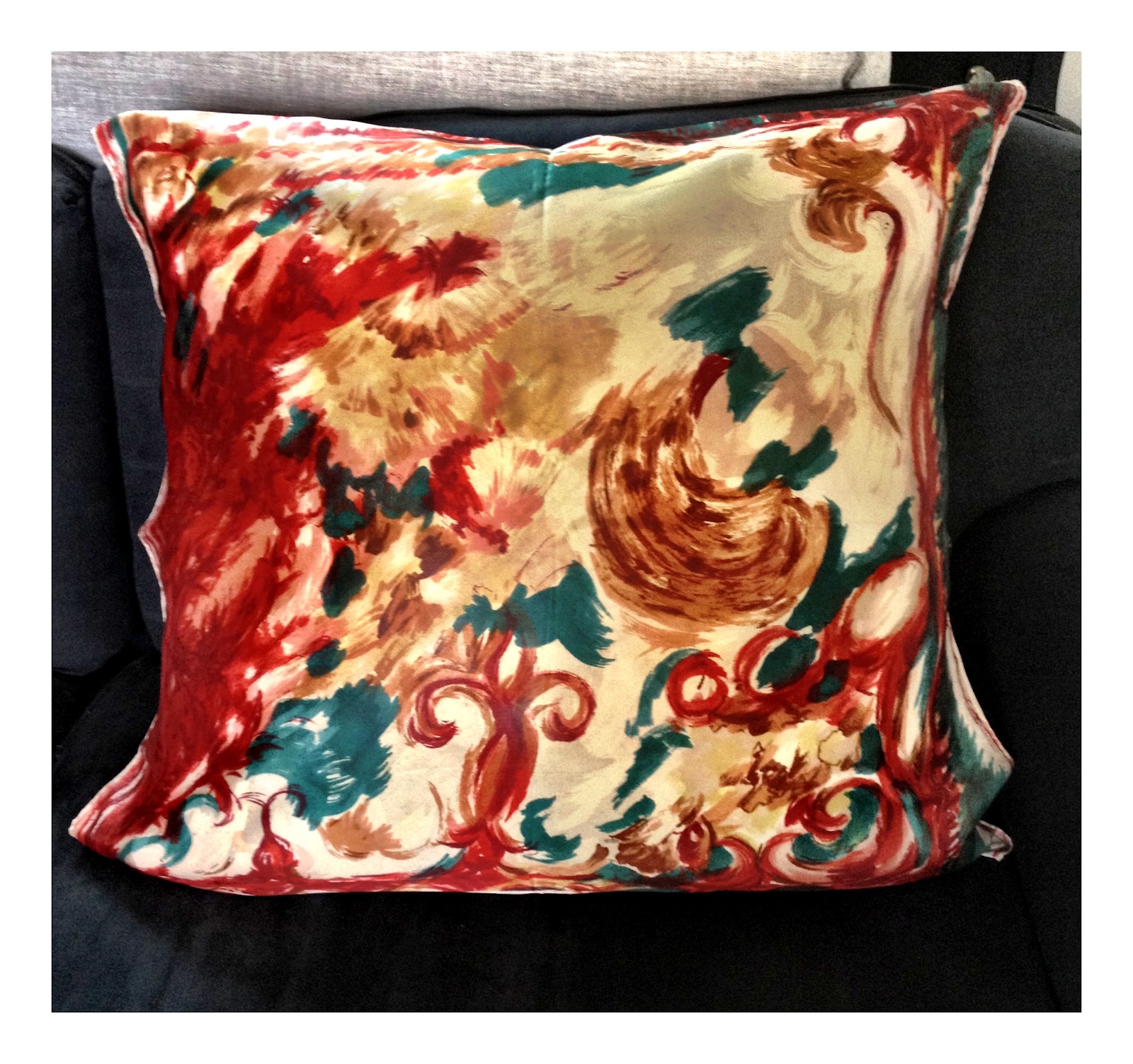 Maison Anna Just made ready for sellingcushions!