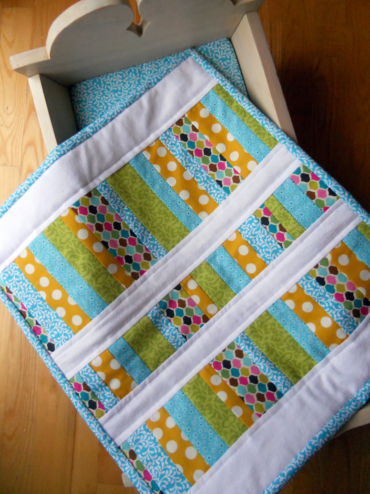 Just Another Hang Up Doll Cradle Bedding {Part 2}...