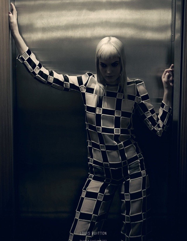 Asha Terne: Louis Vuitton... tern, sheerness, sort/hvid...
