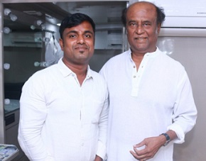 RajiniKanth With Fans Photos