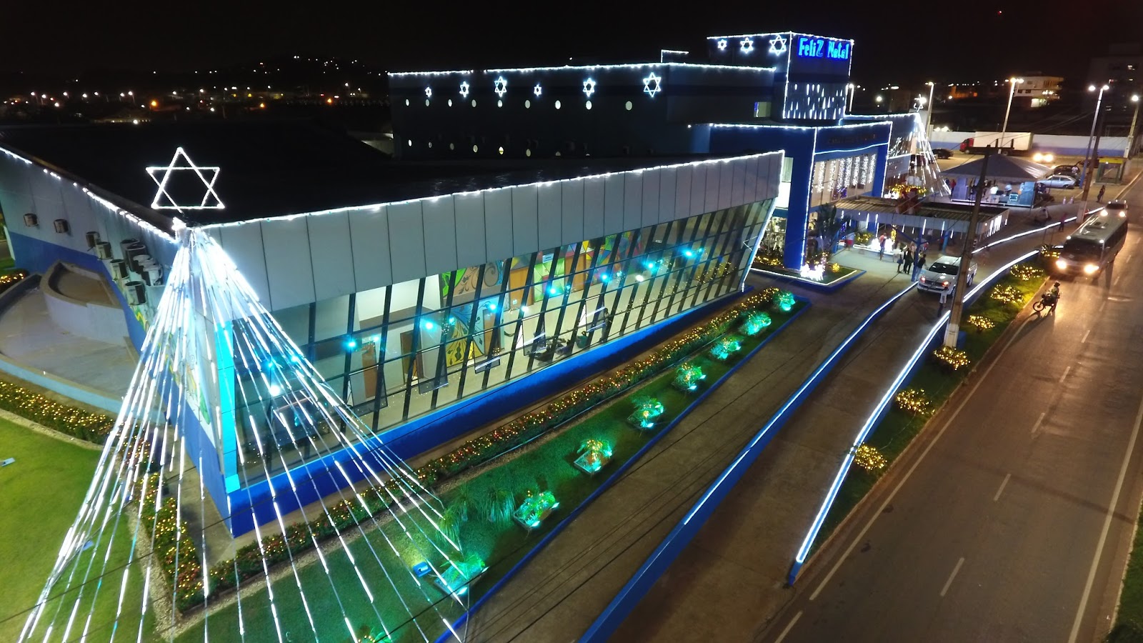 Câmara Municipal inaugura iluminação de Natal 2016 - Câmara Municipal de  Parauapebas