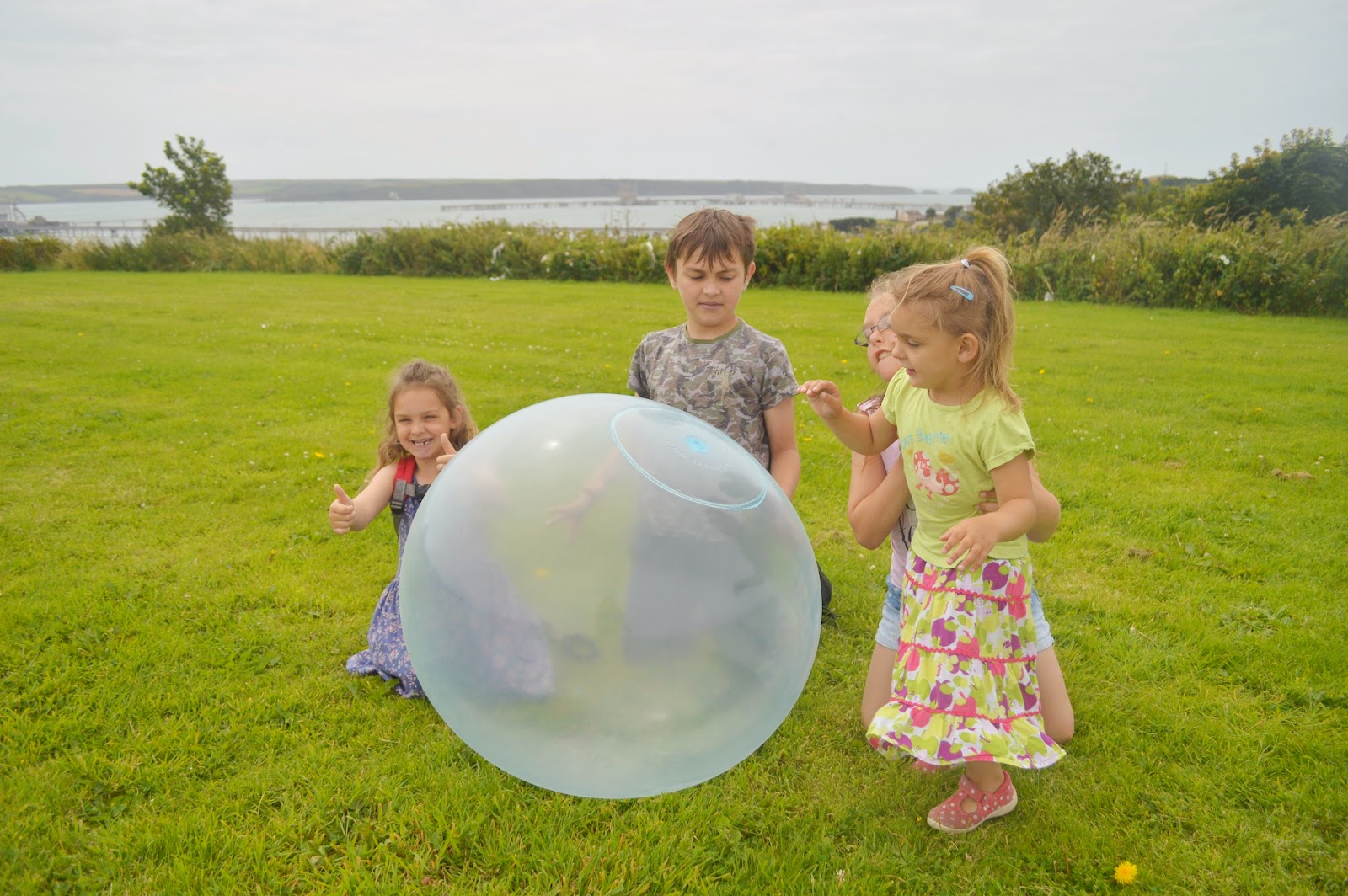 , The Amazing Wubble Bubble Ball Review and Giveaway