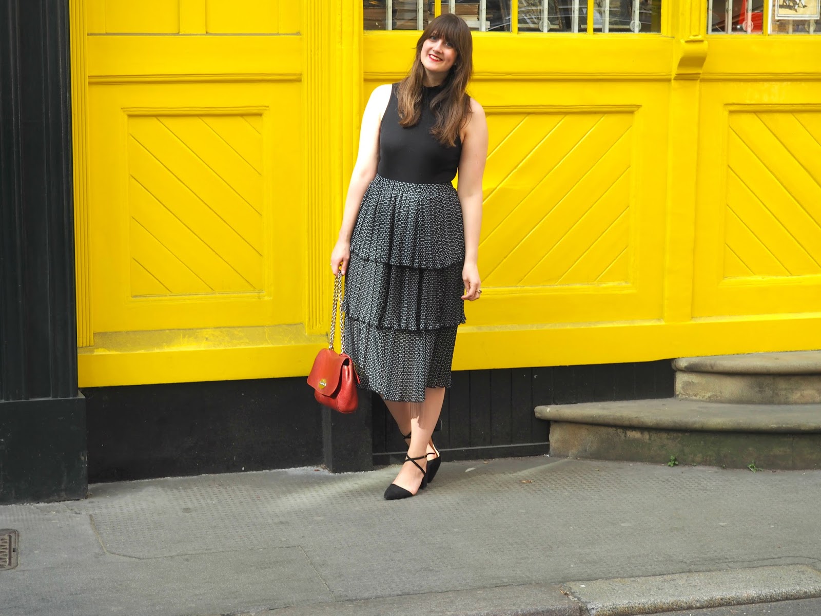 How to style a tiered midi skirt The story of a girl who lives above