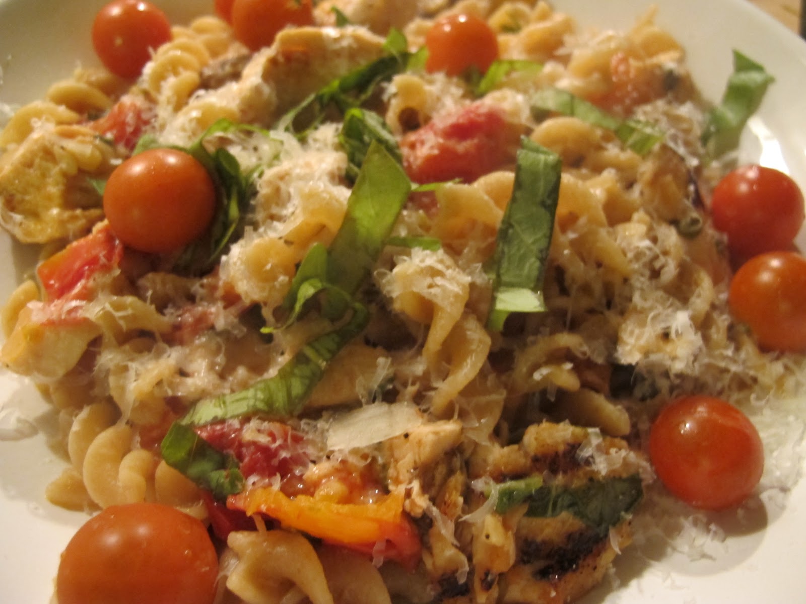 Dinner Place: Cherry Tomato Chicken Pasta with Basil