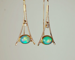 Beautiful triangular opal earrings boston/cambridge