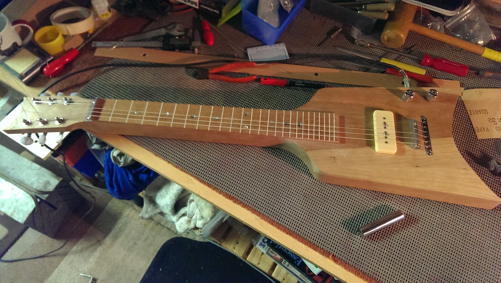 DLP Guitars DLP Lap Steel Guitar 7 Electrics and Stringing Up