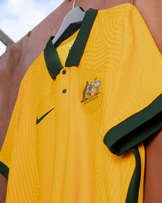 30％割引開店記念セール！ 【激レア】オーストラリア・オリンピック代表ユニフォーム ウェア サッカー/フットサルOTA.ON.ARENA.NE.JP