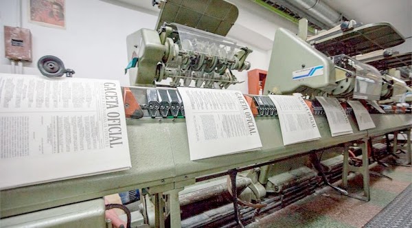 En Gaceta oficial Nº 40.893 el decreto de aumento de salario mínimo y ticket de alimentación del 29 de abril de 2016 En Gaceta oficial Nº 40.893 el decreto de aumento de salario mínimo y ticket de alimentación del 29 de abril de 2016