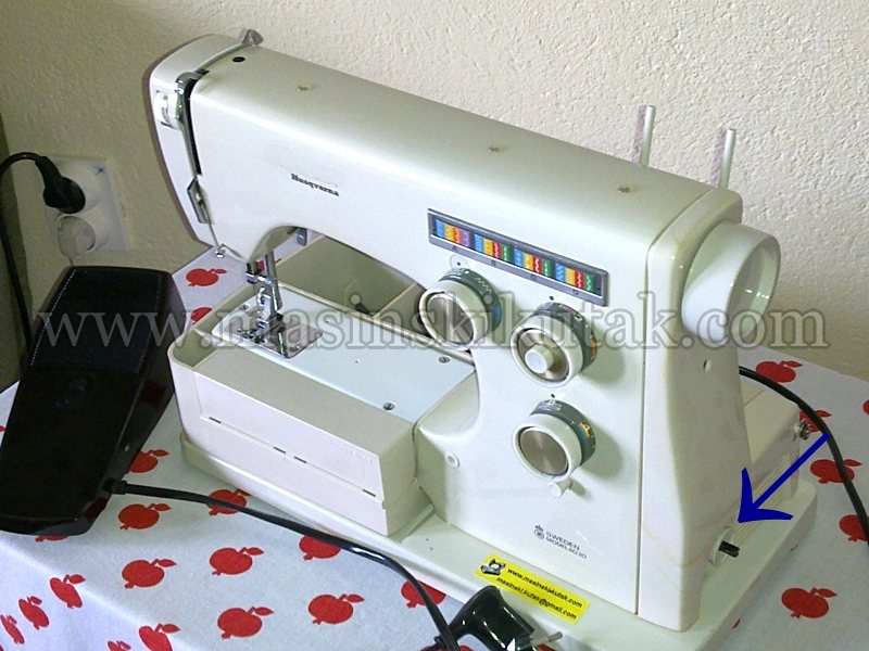 Sewing Machine Husqvarna 6020 / Husqvarna 2000 / Husqvarna 6440