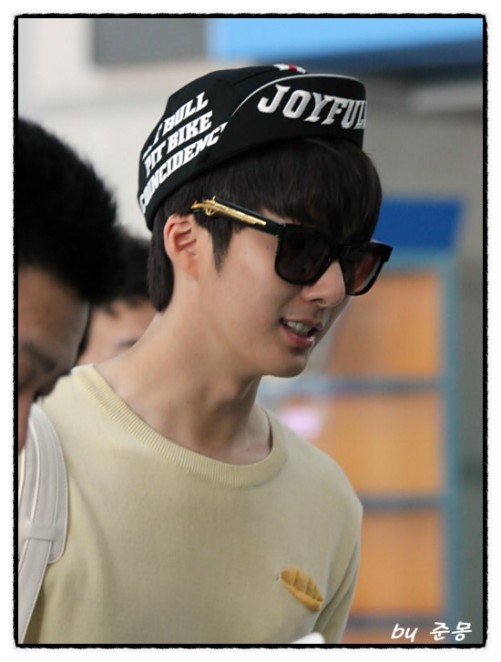Change is inevitable: Kim Hyung Jun in Incheon Airport heading to ...