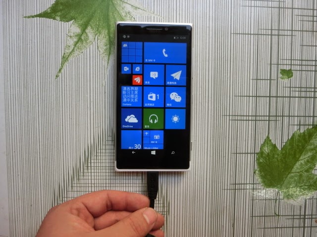 Microsoft's Nokia Lumia 1020 Successor Leaks! Features Huge Camera Bump