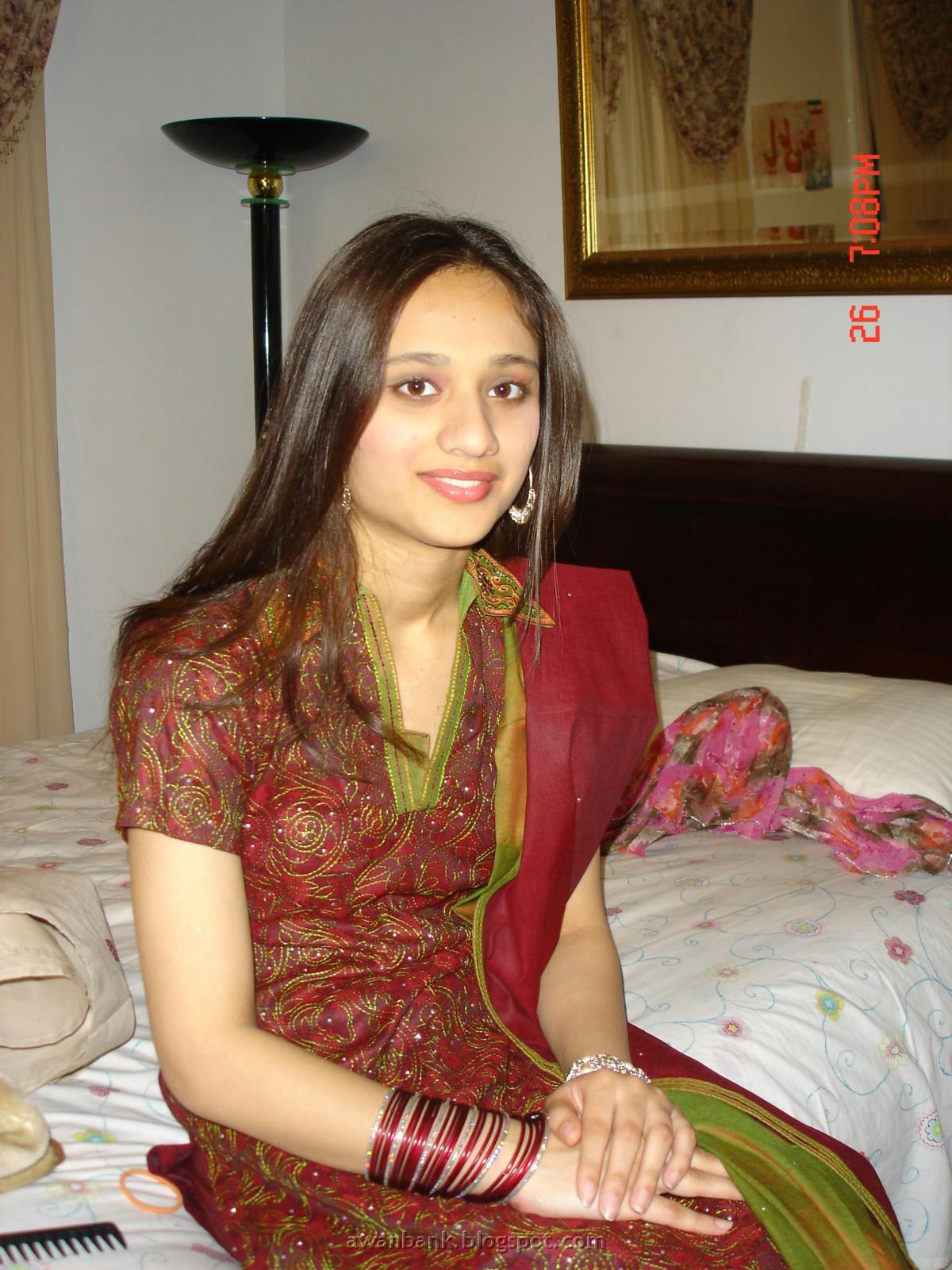 pakistani girl: so sweet pakistani girls
