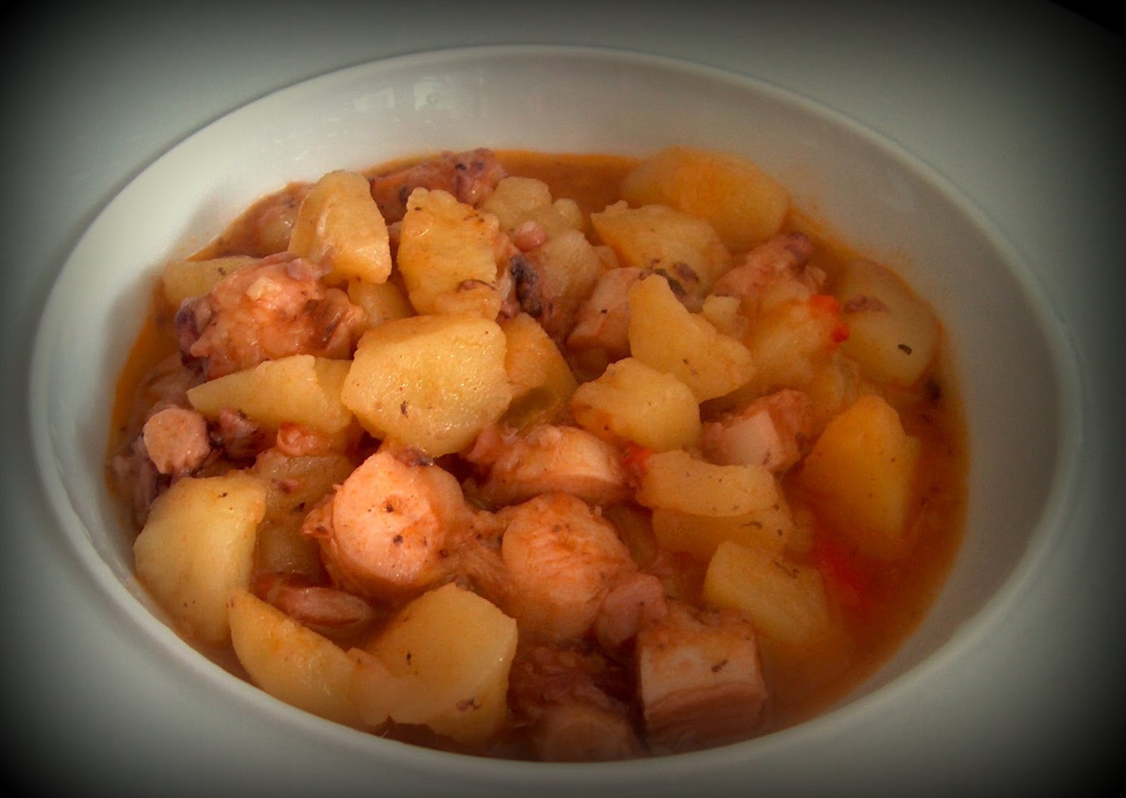 La cocina de Gele.: Pulpín con patatinas o pulpín de pedreru con patatines
