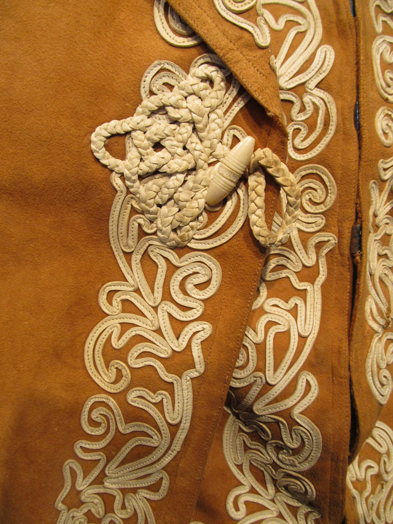 вышивка шнуром. вышиваем шнуром. машинная вышивка шнуром. вышивка тесьмой и шнуром. вышивка шнуром узоры.