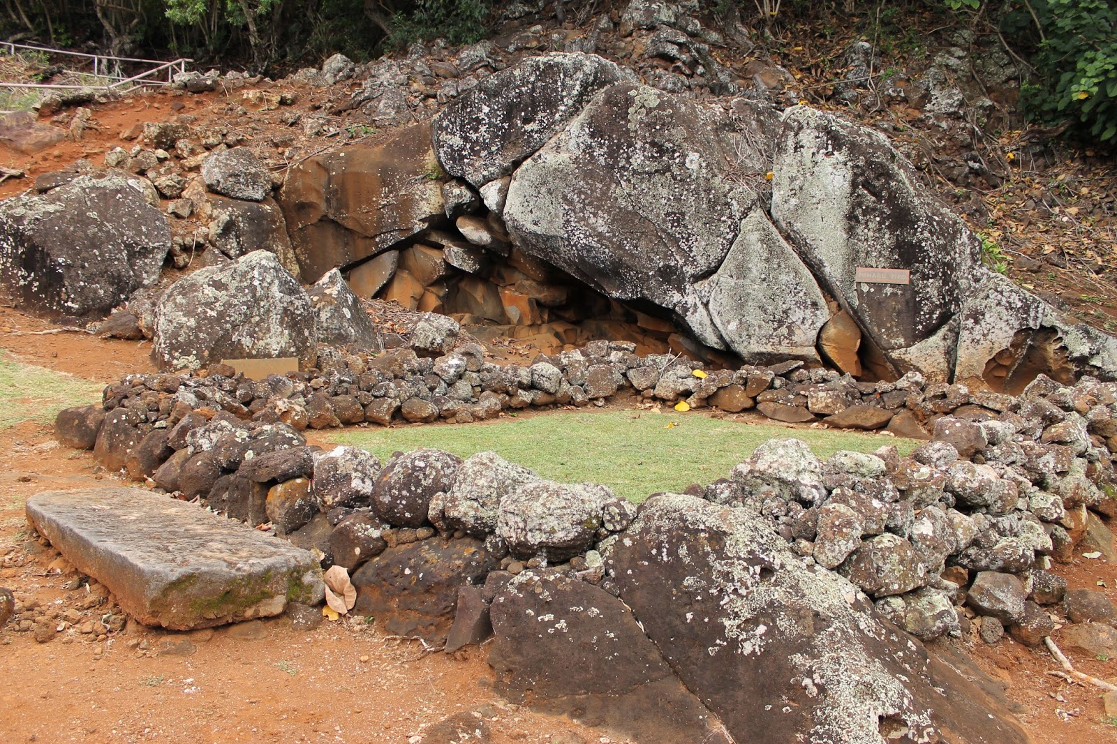 Pohukaina Cave: Kauai O' Manokalanipo Part 2
