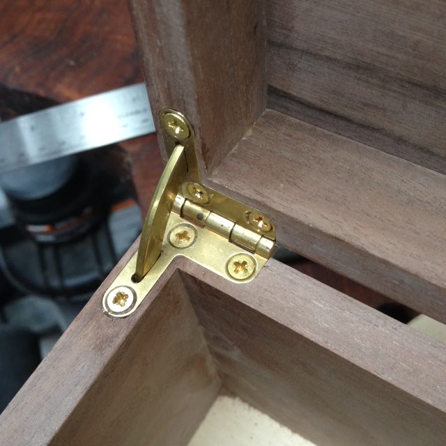 Wisdom of the Hands quadrant hinges