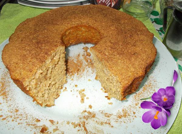 Bolo de farelo de aveia com banana e canela Receita de bolo de farelo de aveia com banana e canela
