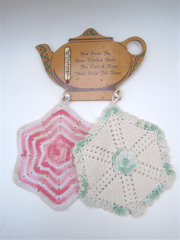 Tea With Friends A teapot thermometer