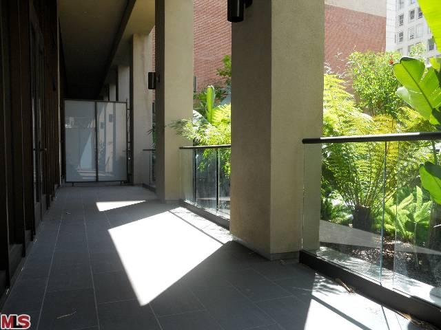 Downtown Los Angeles Real Estate: Downtown LA Lofts For Sale - Rowan Lofts
