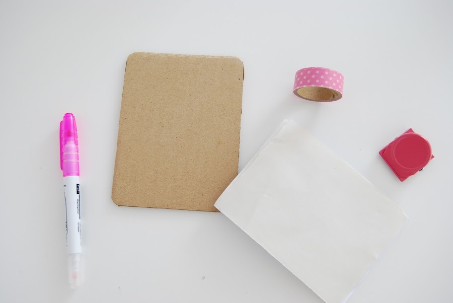 kit para viajar con niños y mantenerlos entretenidos