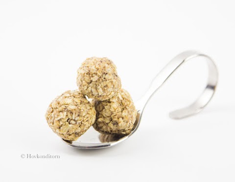 Oat Energy Balls