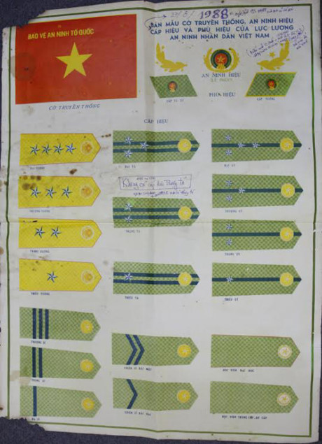 Ngam trang phuc cong an tu ngay quan sooc ao somi - Anh 14