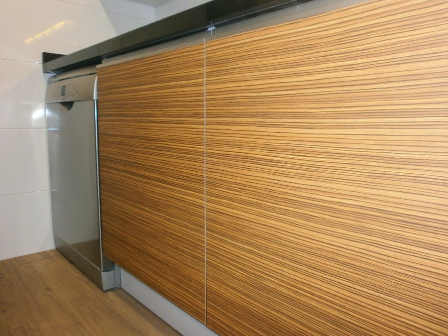 Elegancia y funcionalidad en una cocina pequeña | Decoración