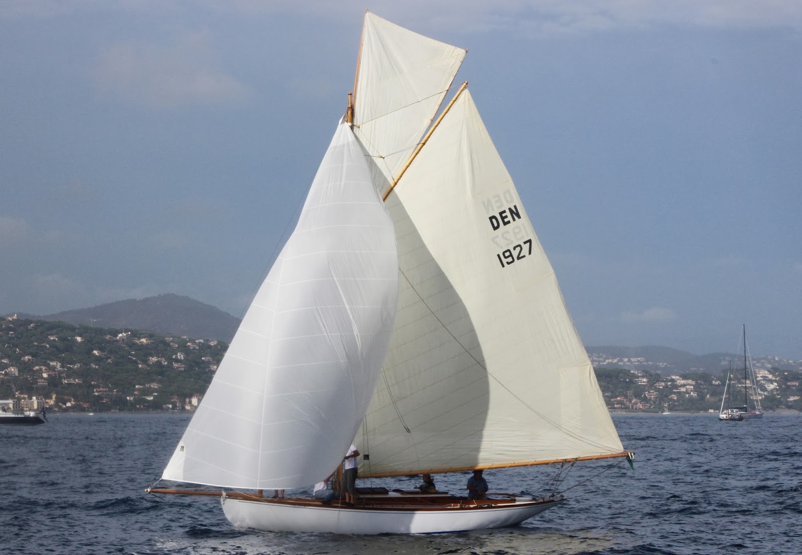 Voilier à un mât (voile aurique ou carrée) RUNA VI