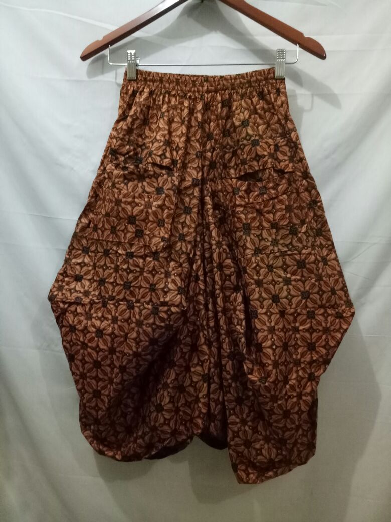 Grosir Batik Solo Distributor Batik Solo Pengrajin Batik Solo Grosir Batik Solo Distributor Batik Solo Pengrajin Batik Solo