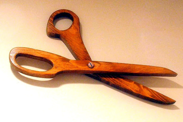 wooden scissor pattern