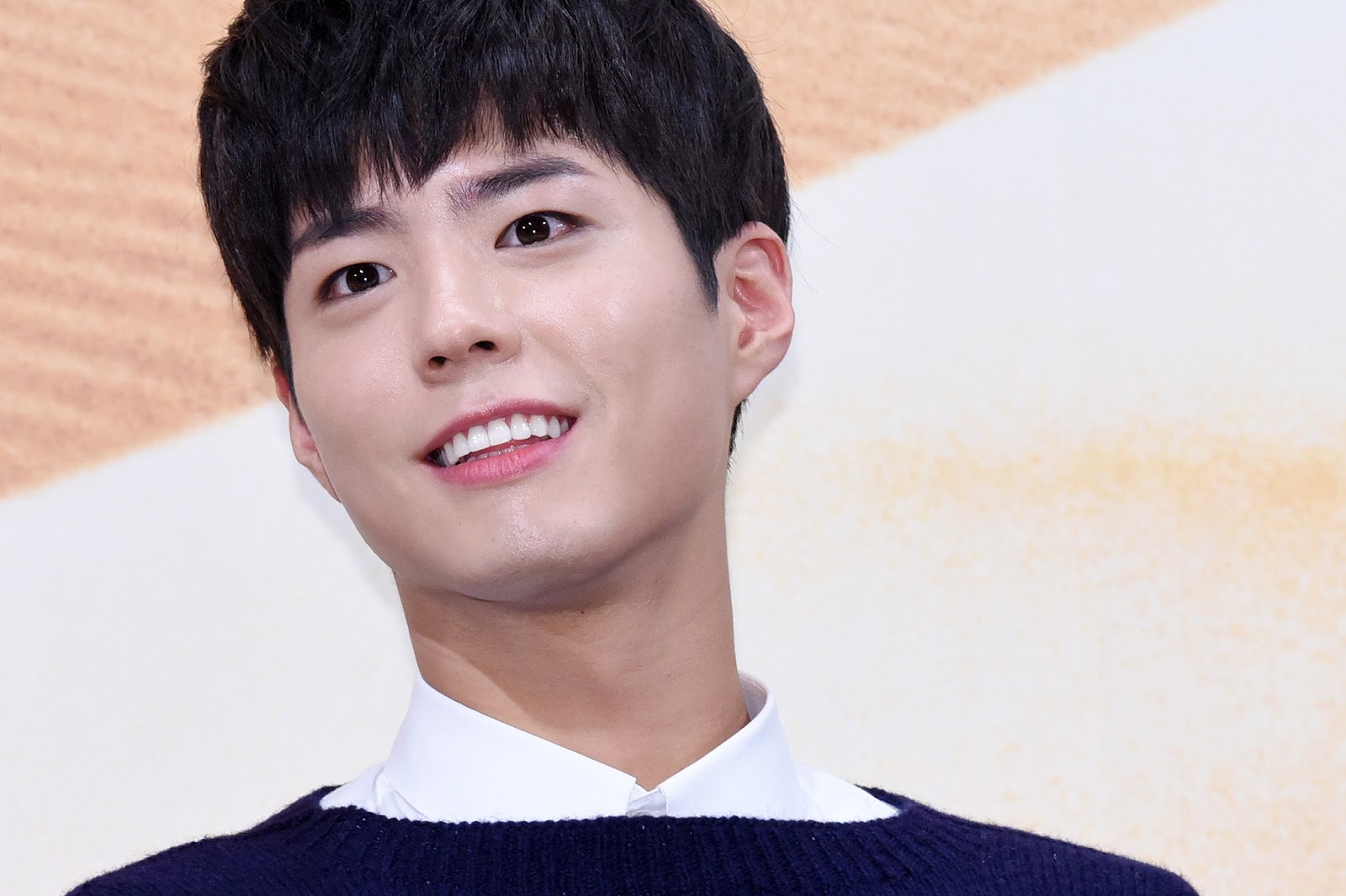 어제 박보검 꽃청춘 기자회견+시사회 | 인스티즈