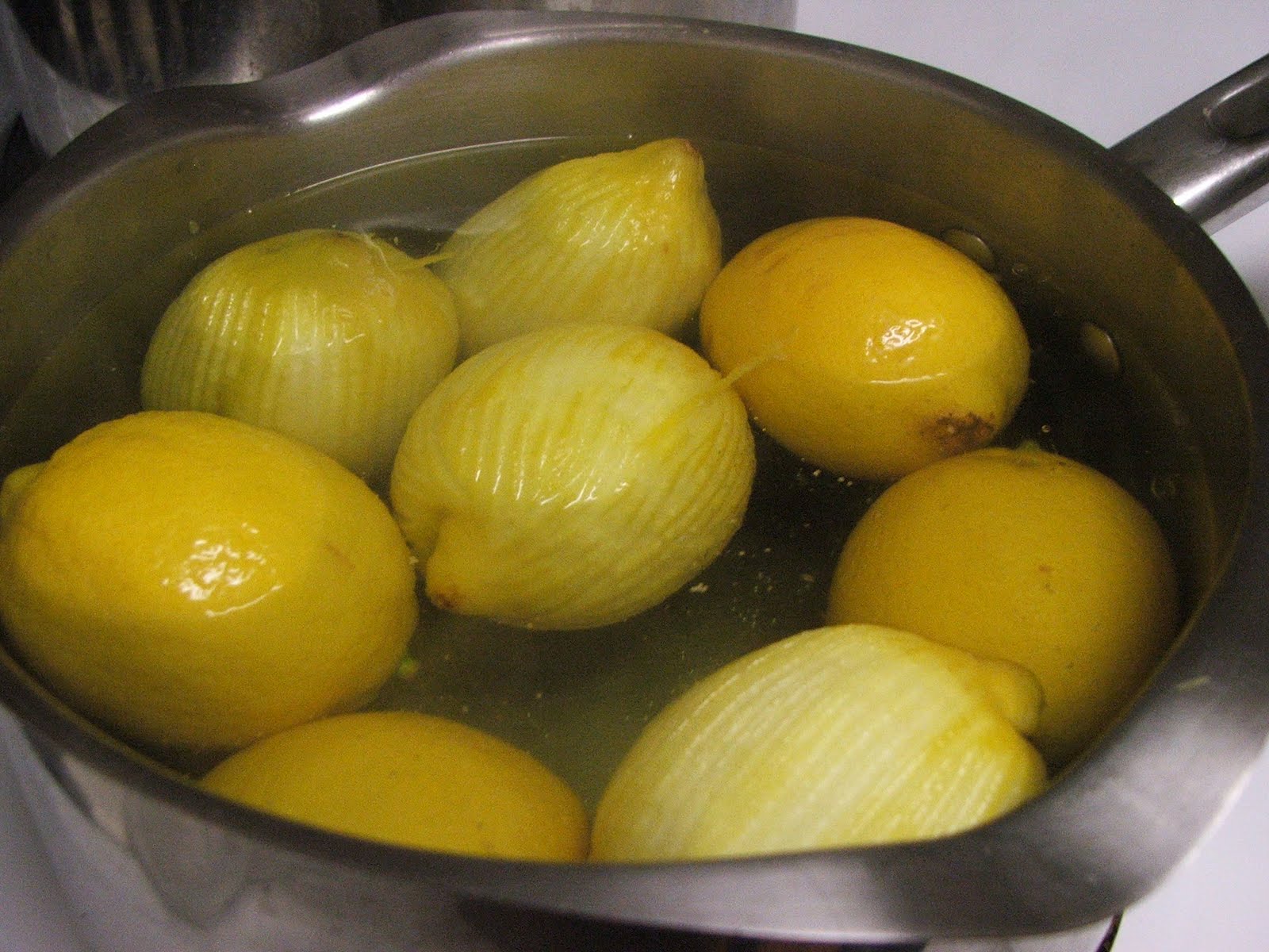 Canning Granny Canning Lemon Squash (Lemonade Concentrate)
