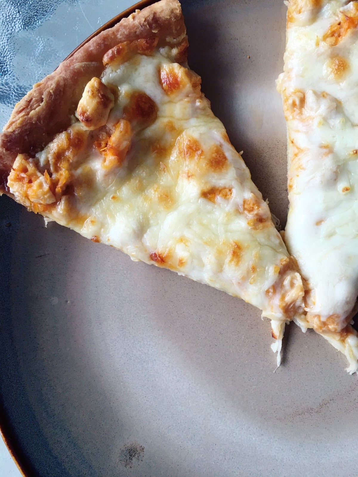 What's Up Life Favorite Eats Buffalo Chicken Wing Pizza