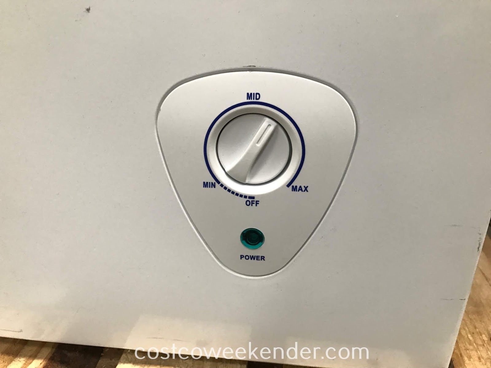 Hisense Chest Freezer (FE703) Costco Weekender