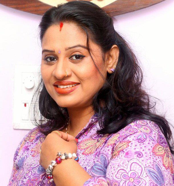 Beena Antony Wiki, Biography, Dob, Age, Height, Weight, Affairs and More