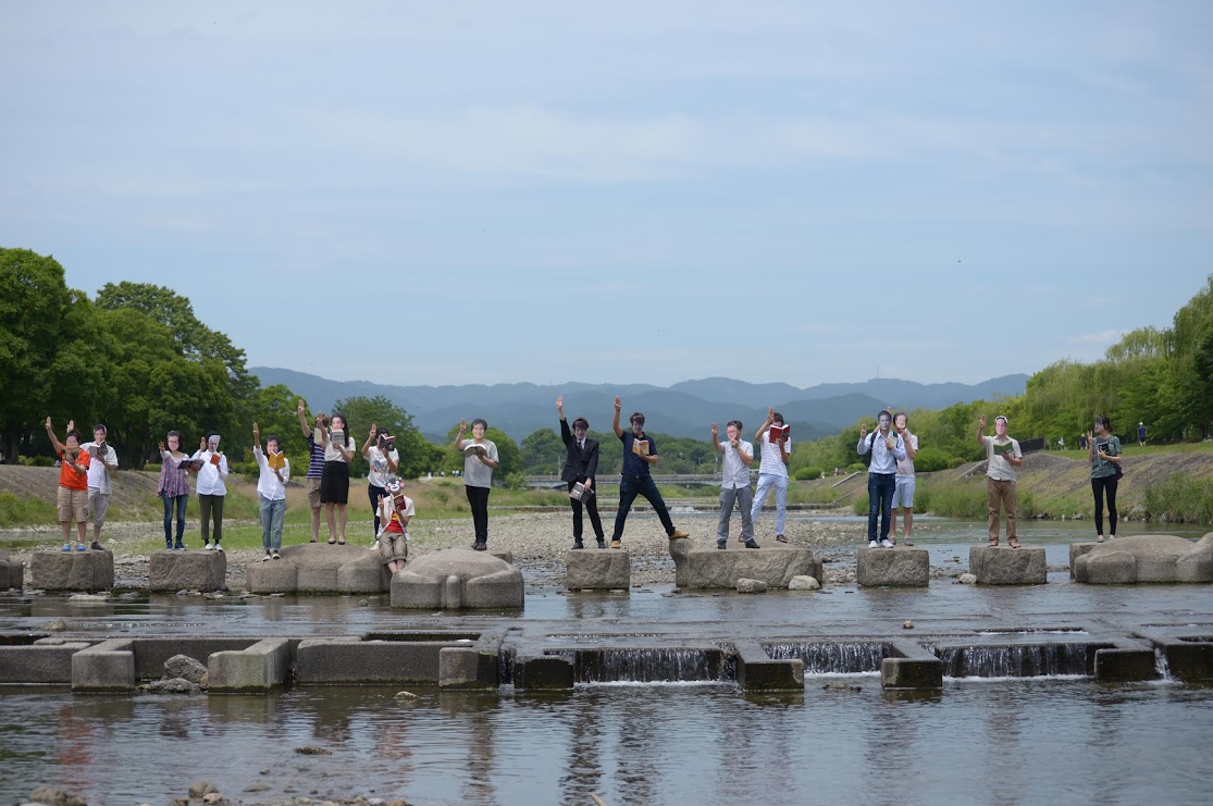 Thai ENews Pavin Chachavalpongpun รายงานต้าน รปห. ในญี่ปุ่น