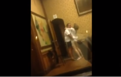 Αποκαλυπτικό βίντεο: «Πιπεράτη» δήμαρχος απατά τον άντρα της μέσα στο δημαρχείο!