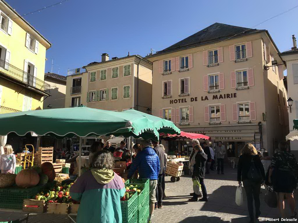 Mes randonnées Le marché d'Embrun