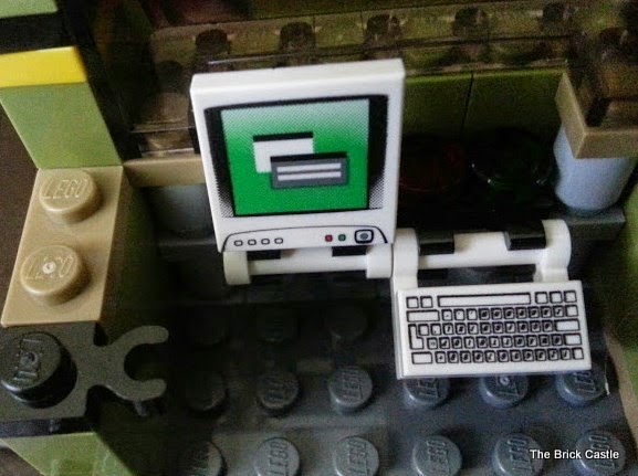 LEGO TMNT Turtle Van Takedown Set 79115 Review laptop PC