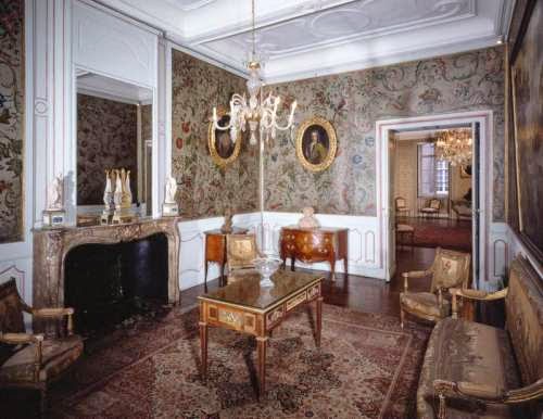 Salon Louis XVI