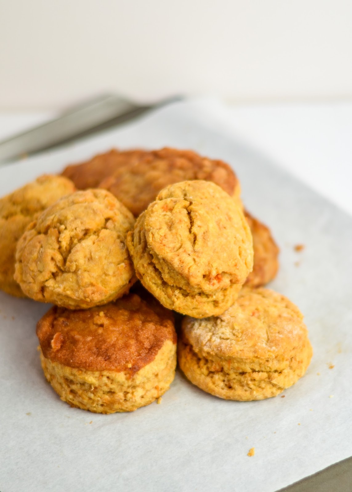 Food mashes// Sweet potato scones with(optional) gingersnap crust