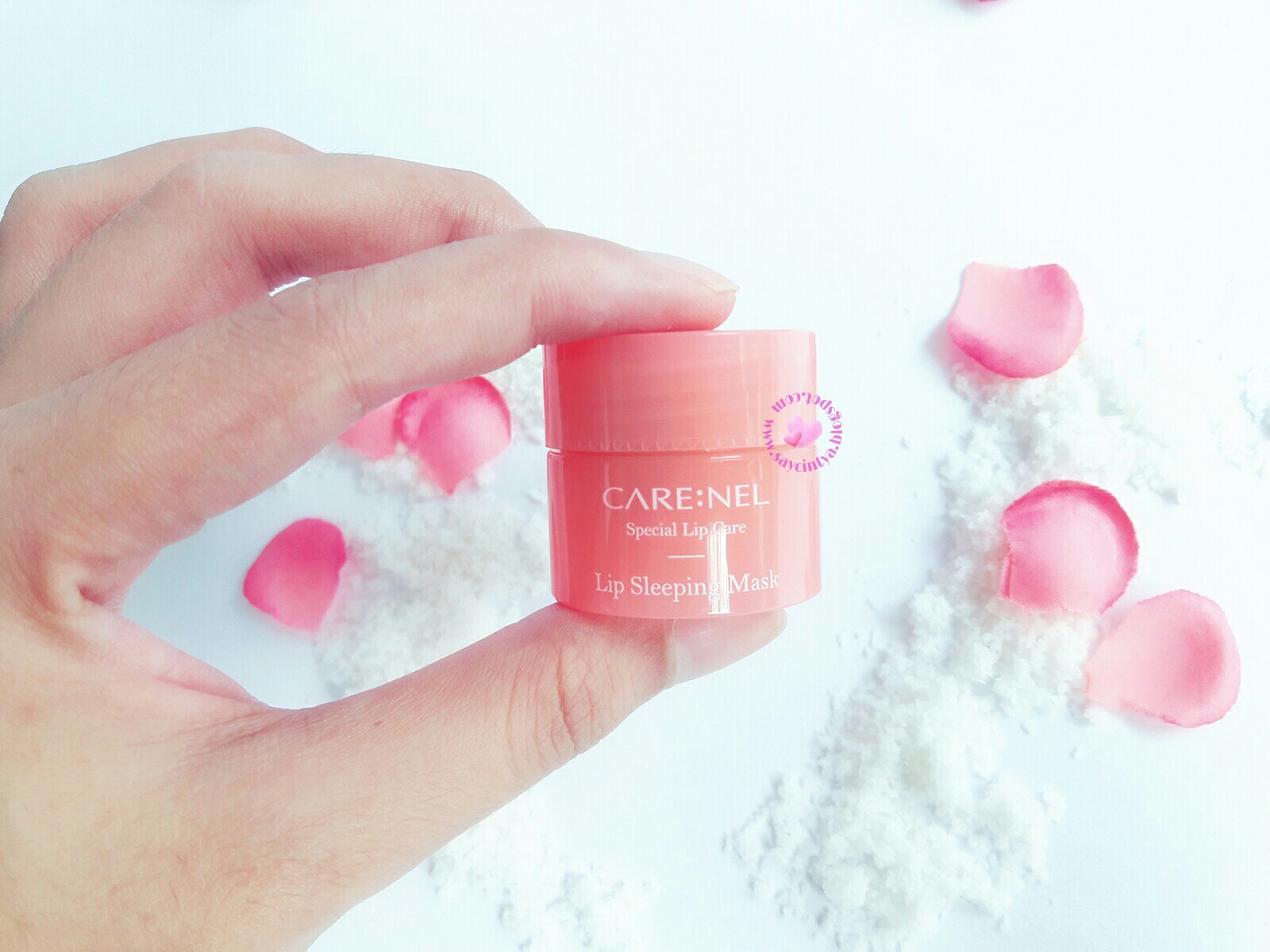 SAYCINTYA Beauty & Fashion Blog [ REVIEW ] CARENEL LIP SLEEPING MASK