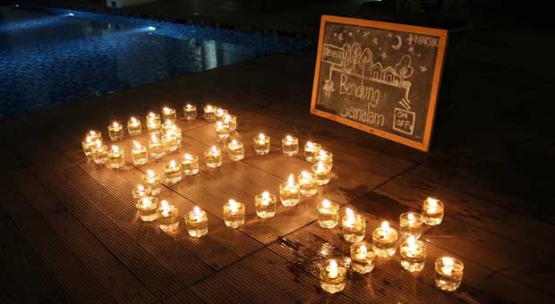 “SEMALAM "Serentak Matikan Lampu" di Nexa Hotel Bandung”